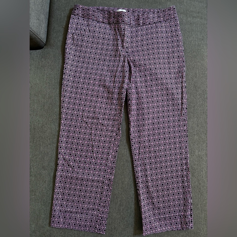 Laundry- Women’s Black, white and pink Patterned Pants size 6